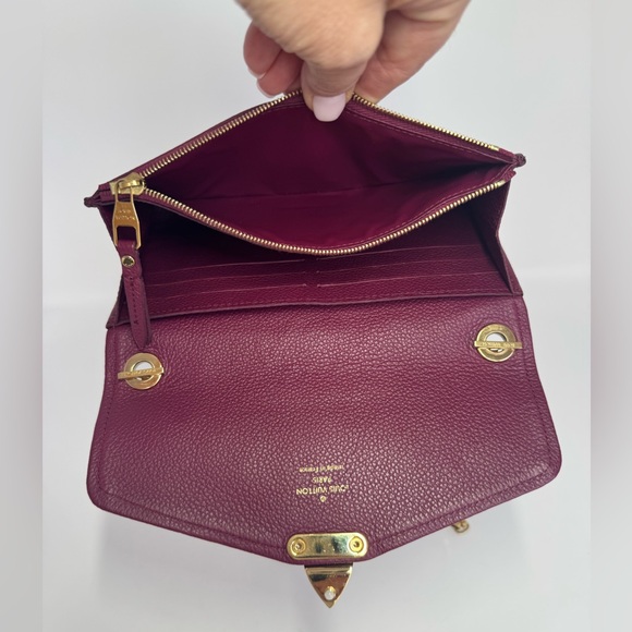Auth. Louis Vuitton Empriente Saint Germain Pochette in Burgundy - Picture 12 of 13